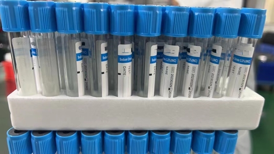 Blutprobe-Flaschen-süchtig machender Klumpen-Aktivator/Natriumcitrat/Heparin/Fluorid Soems 100pcs/Rack